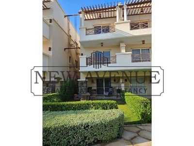 Very distinctive penthouse with a stunning sea and pool view, ready for immediate delivery, fully finished and furnished in blue blue sokhna