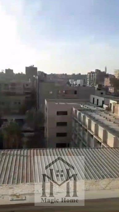 Own a duplex villa on Al-Haram Street with an area of 233 sqm over two floors for 5.1 million EGP.