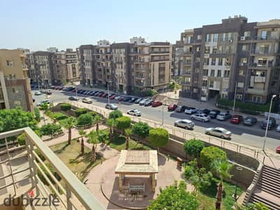 For rent, an apartment in Dar Misr Al-Qarnfal, the first assembly directly in front of gate 24, Al-Rehab and the Eastern Market, and on the northern 90 in front of gate 6 directly, area 140m with a distinctive view