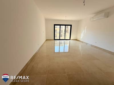 شقة أول سكن للإيجار في المراسم فيفث سكوير – مون ريزيدنس