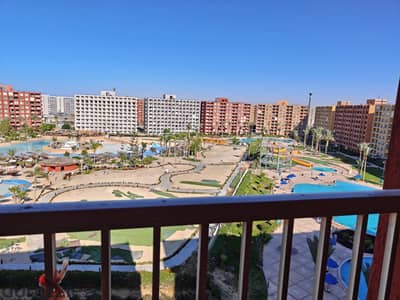 للايجار في الساحل الشمالي قرية جولف بورتو العلمين الجديدة شاليه فندقي مكيف