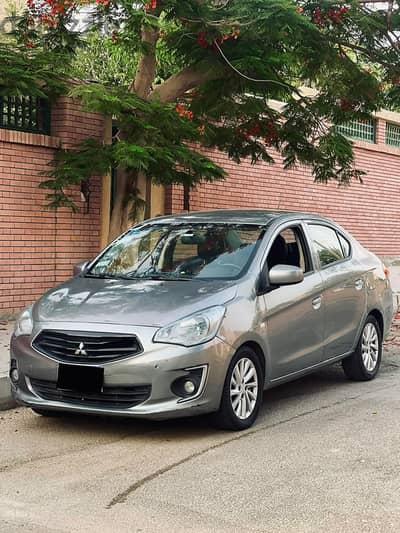Mitsubishi Atrage 2015
