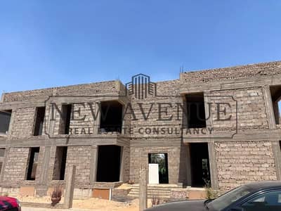 Standalone villa first row golf and lakes with elevator for sale in Katameya Dunes New Cairo developed by Starlight developments