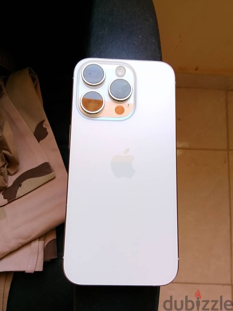 Apple - iPhone 15 Pro 1