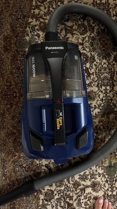 Max 1600 w