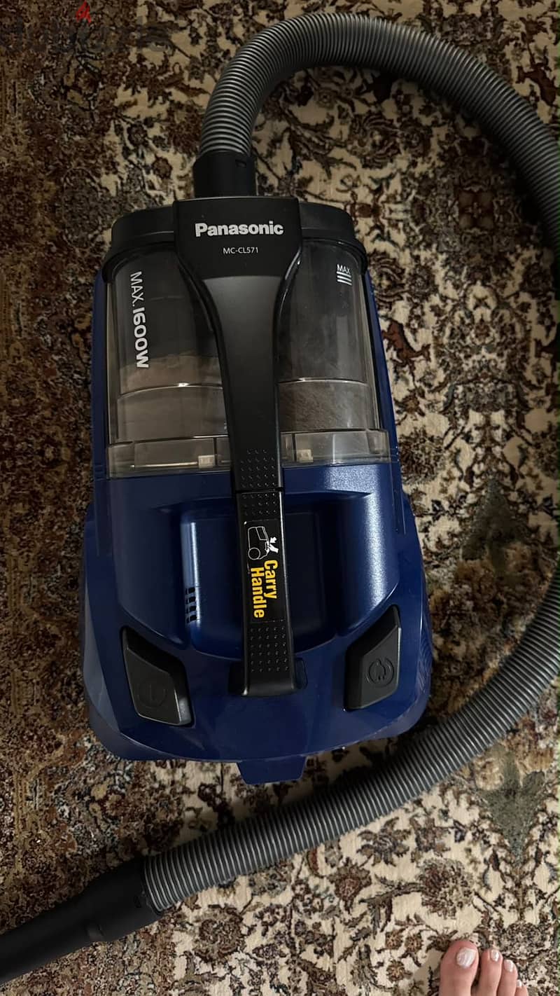 Max 1600 w 7