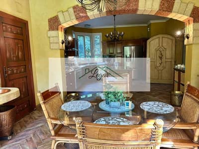 Villa for sale in Green Heights, semi-furnished, at a bargain price
