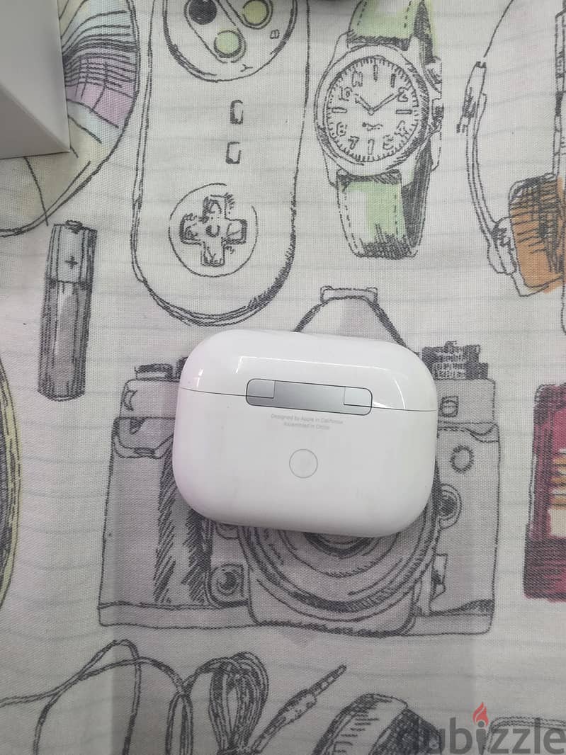 Airpods Pro 4