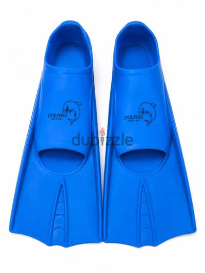 زعانف سباحة Dolphin أصلية مقاس 39–41 بحالة جيدة