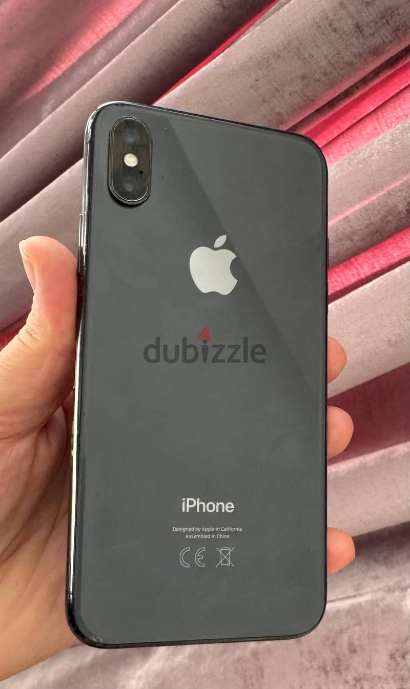 Apple - iPhone X 1