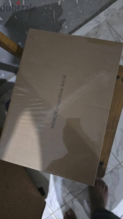 Brand new *SEALED* HONOR magicbook 14 art