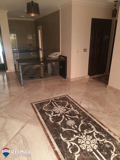 شقة للإيجار في مدينتي B7 | 82 م² | حديقة خاصة 45 م² | تشطيب خاص | فيو جاردن