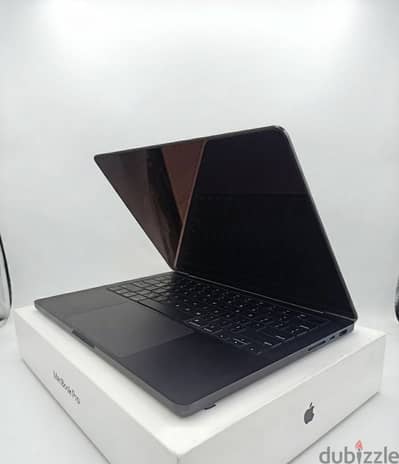 MacBook Pro 14-inch M4 2025