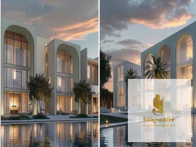 For sale at launch price: a finished chalet with a sea and lagoon view in Hacienda Waters