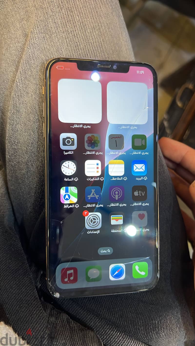 Apple - iPhone XS Max 1