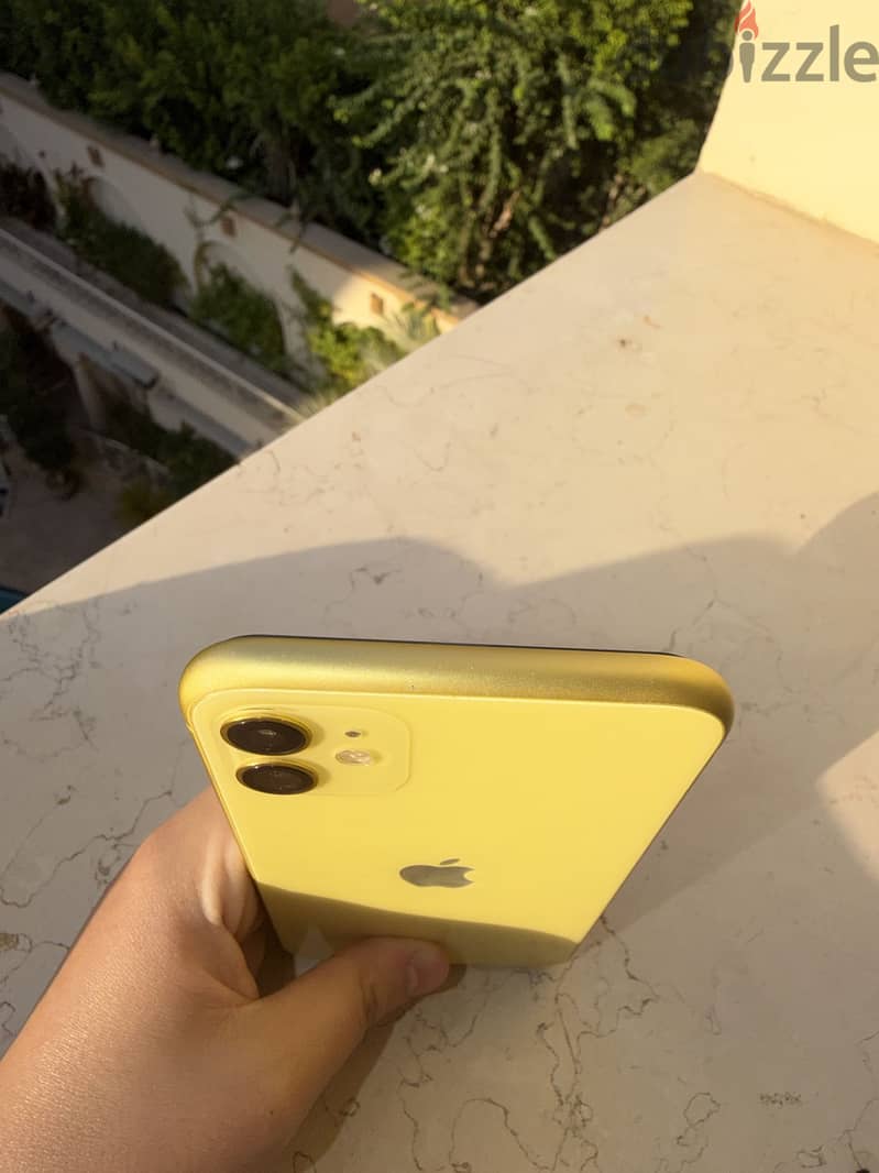 Apple - iPhone 11 1