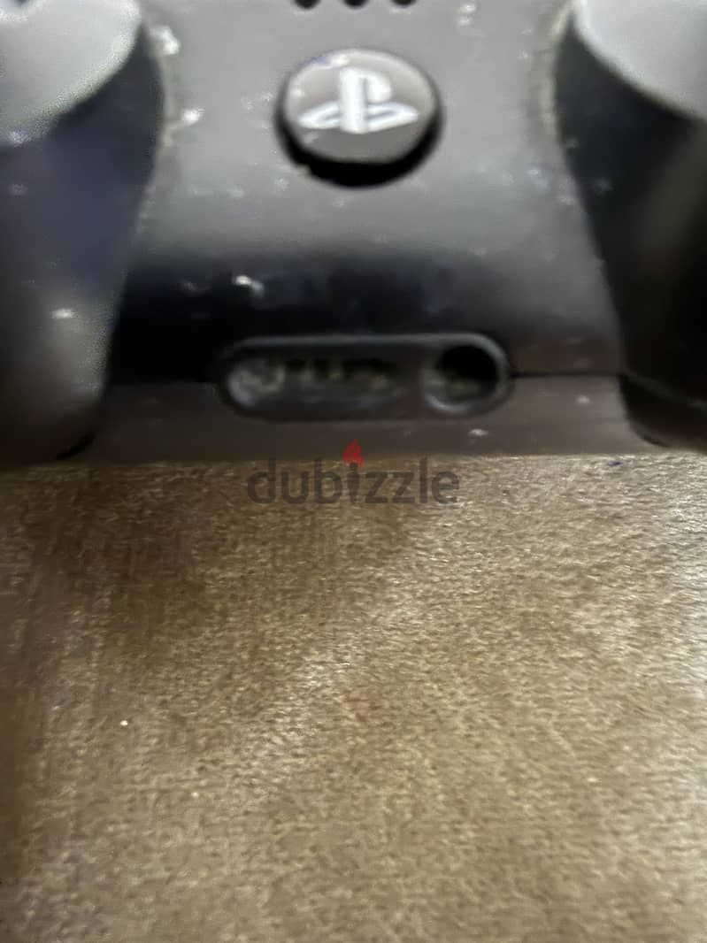 PlayStation 4 pro 9