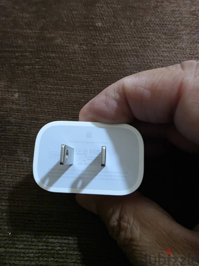 Apple original  charger  20 w 4