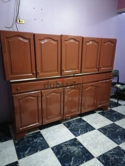 مطبخ  عموله  خشب  زان  شغل مخصوص  ٢ متر  معاه رخامه قطعتين،