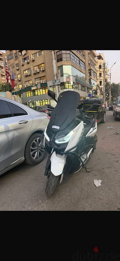 سكوتر هوجان n max 200cc