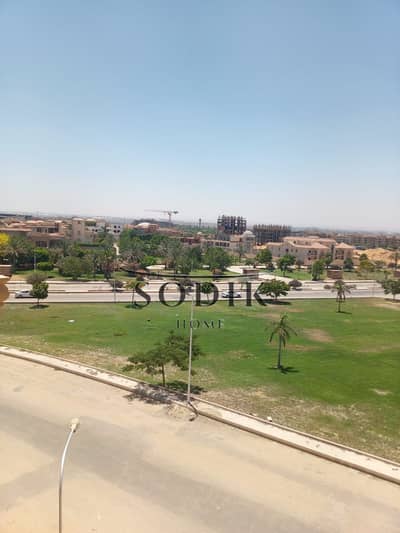 Own a 220-meter ultra-super-lux apartment, first occupancy, with a share of the elevator, garage, and land in the palaces and villas district.