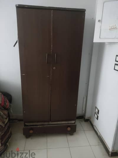 2 دولاب وسرير حديد