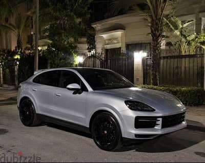 Porsche Cayenne Dolomite Silver Metallic 2024