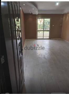 للإيجار إدارى