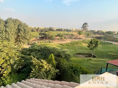 Palace for Sale in Madinaty, Directly on the Golf, 6 Bedrooms, 1000 sqm