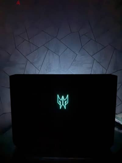 Acer predator Hellios 300