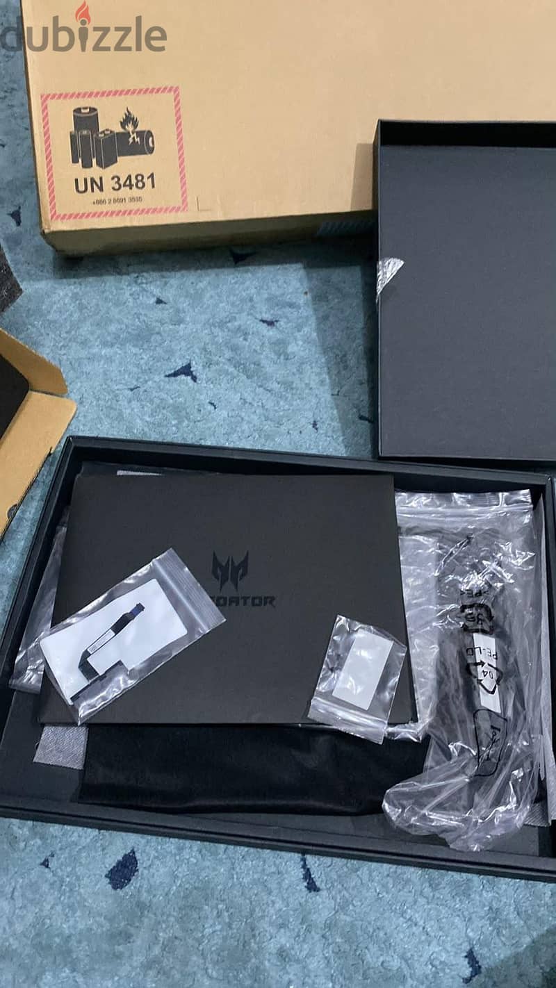 Acer predator Hellios 300 8