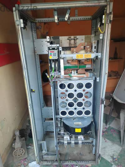 درايف  Siemens SIMOVERT MC 6SE7033-2TG50-1AA1-Z Inverter DC Inverter