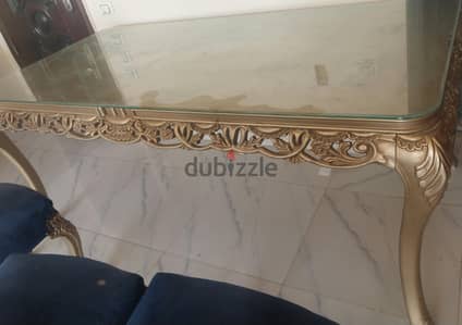 ترابيزة سفرة ب٤٠٠٠ خشب  كونتر ٨كراسي