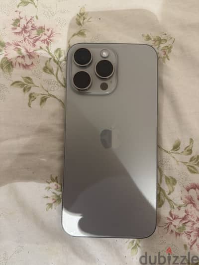 Iphone 15 pro max 256gb للبيع