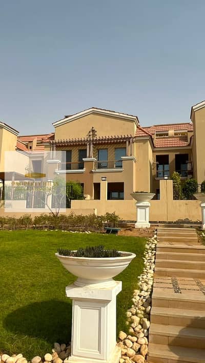 Villa for sale in Maadi with view in Shorouk at a bargain price with a very large garden a few minutes from Cairo Airport on long-term installment