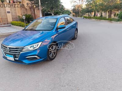 ام جى 5 2022 للبيع حدائق اكتوبر