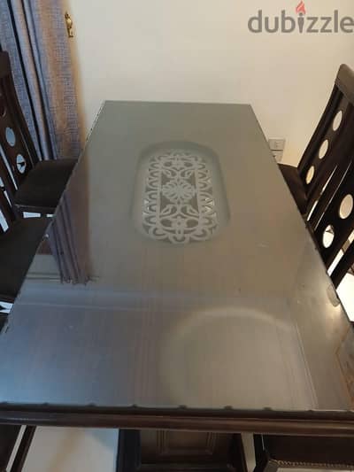 طرابيزه صفره استعمال خفيف