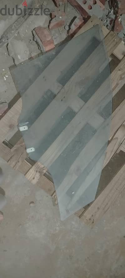 زجاج شباك  باب السائق