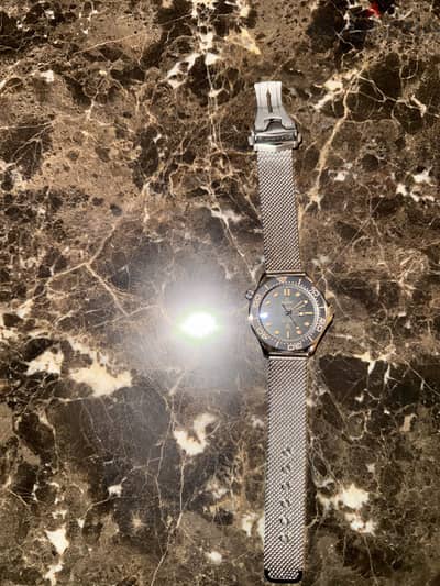 Omega 007