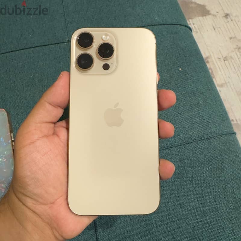 Apple - iPhone 16 Pro Max 2