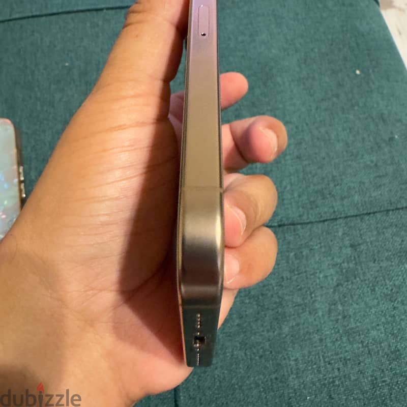 Apple - iPhone 16 Pro Max 4