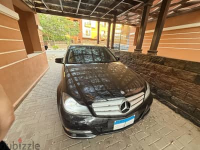 Mercedes-Benz C180 2014