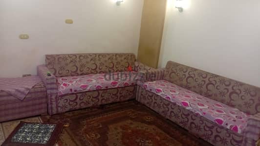 كنبه ركنه