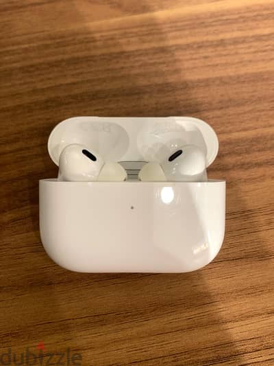 Airpods pro 2nd gen like new