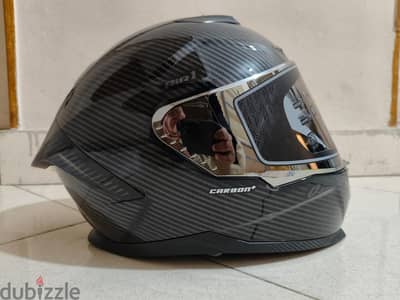 Helmet js Carbon