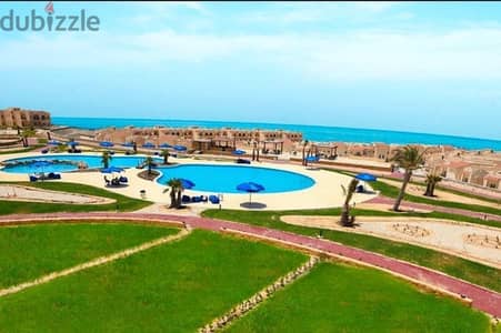 شاليه استلام فوري ب رأس الحكمة منتجع كورال هيلز  بجوار سولت و يود