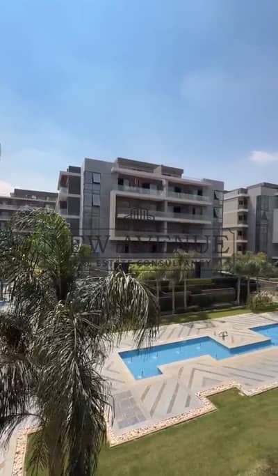For sale in patio oro apartment second floor 128 meters 2 bedrooms prime location on water features and landscape
