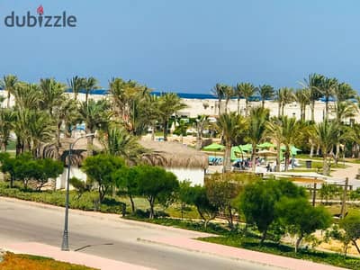 شاليه فاخر للإيجار في أمواج – أكبر نموذج غرفتين بإطلالة بحرية
