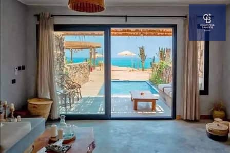 Fully finished chalet with ultra-modern, high-end styling; ready for immediate handover. Features a prime location and a distinctive view. Located at