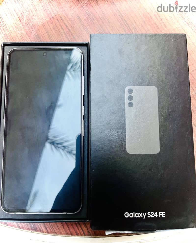 S 24 FE samsung 3